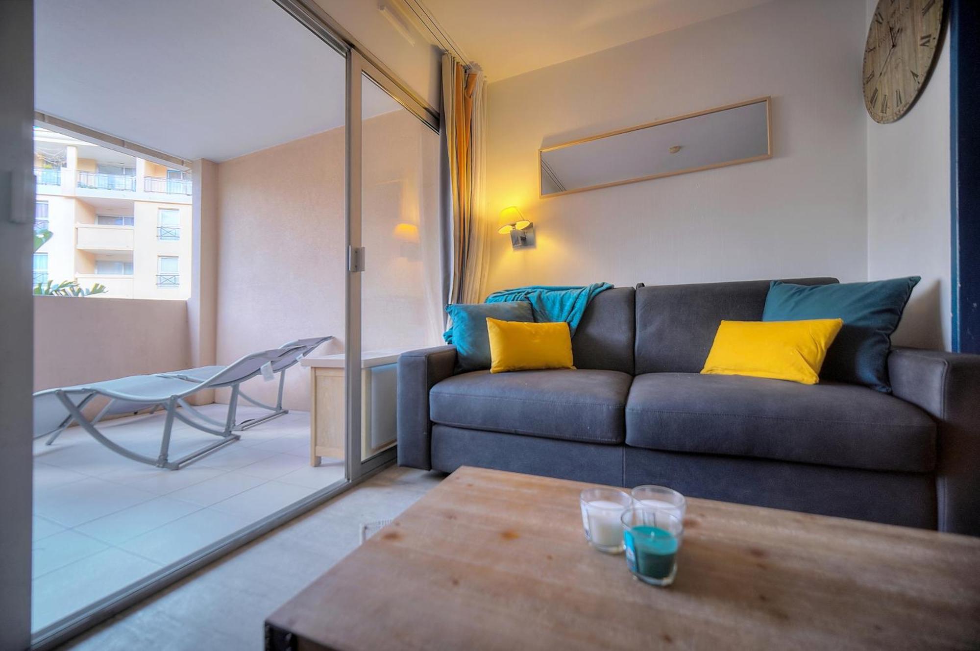 Les Cinq - 2 Min Mer - Piscine - Terrasse - Vca Cannes