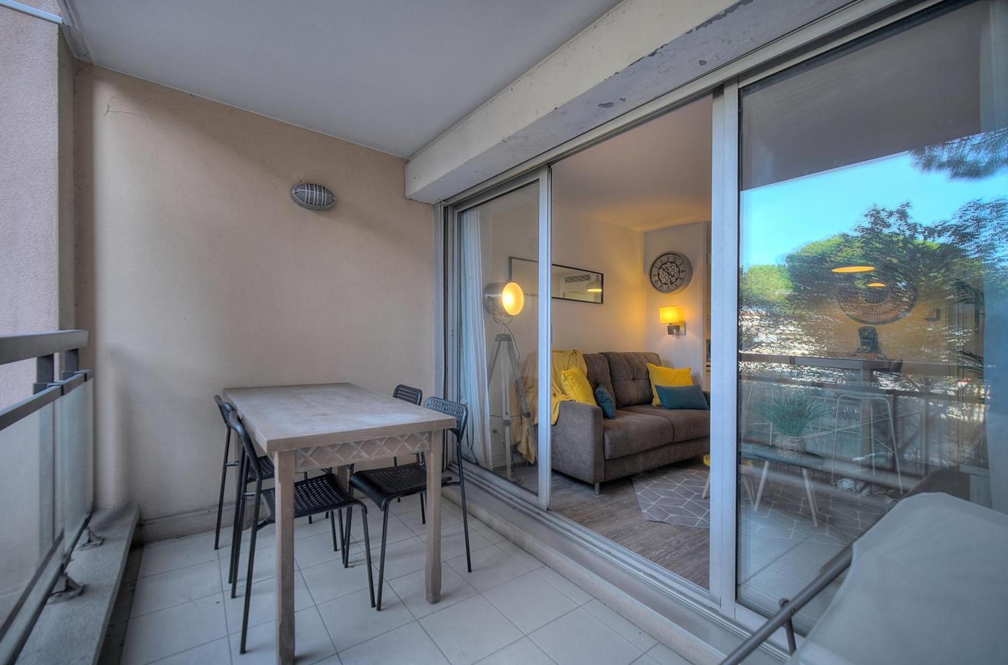 Les Cinq - 2 Min Mer - Piscine - Terrasse - Vca