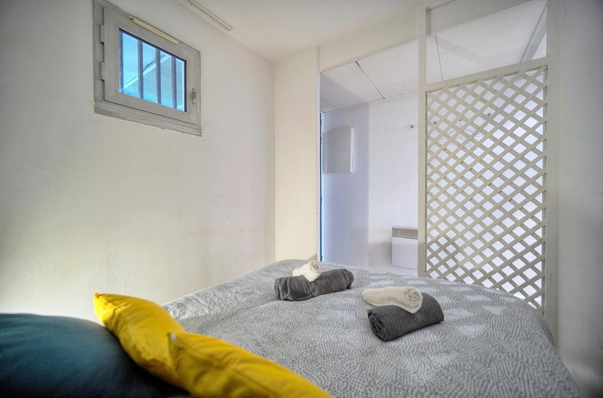 Les Cinq - 2 Min Mer - Piscine - Terrasse - Vca Apartment *